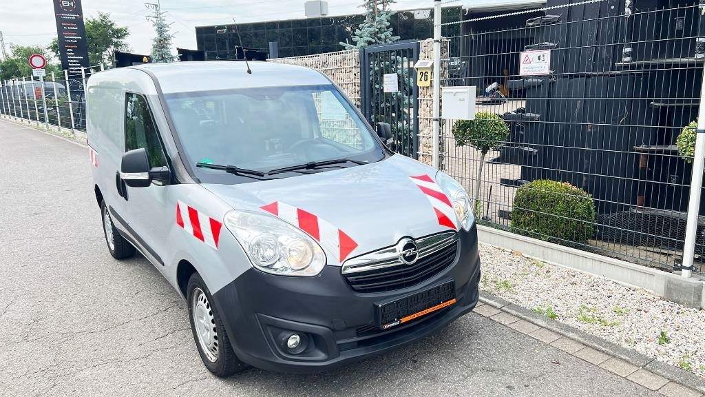 Opel Combo, 1.3 CDTi, Kastenwagen, Klima, PDC - Furgonas su krovinių dėže: foto 5 Opel Combo, 1.3 CDTi, Kastenwagen, Klima, PDC - Furgonas su krovinių dėže: foto 5