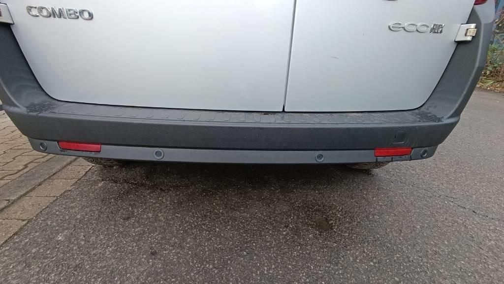 Opel Combo Kastenwagen Transp. Seitenschaden fahrbereit - Furgonas su krovinių dėže: foto 5 Opel Combo Kastenwagen Transp. Seitenschaden fahrbereit - Furgonas su krovinių dėže: foto 5
