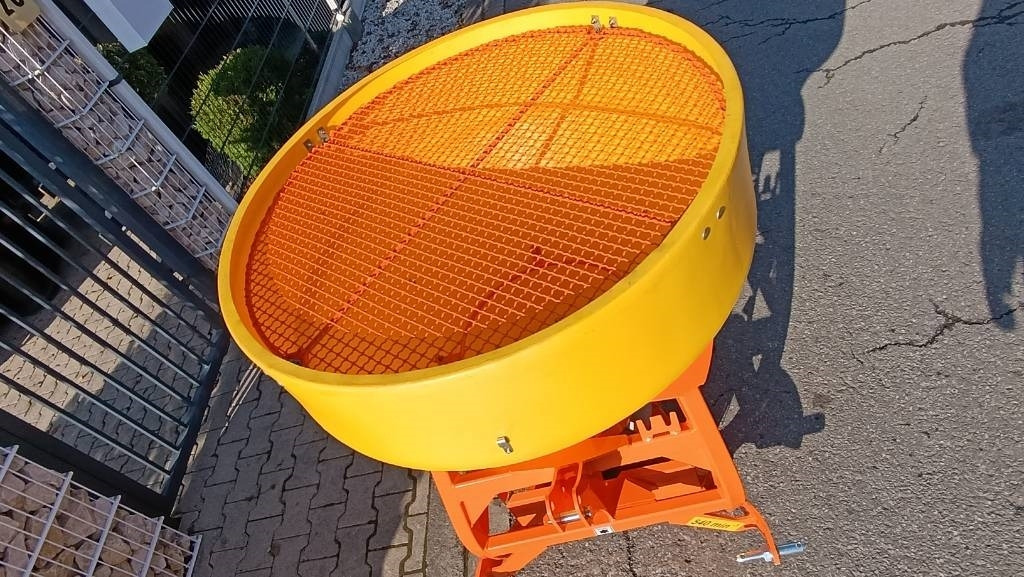 Nauja Smėlio/ Druskos barstytuvas Tellerstreuer, Sand- und Salzstreuer, Winterdienst: foto 7 Nauja Smėlio/ Druskos barstytuvas Tellerstreuer, Sand- und Salzstreuer, Winterdienst: foto 7