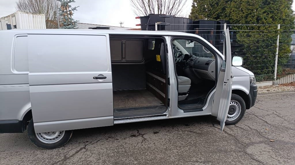 Furgonas su krovinių dėže Volkswagen T5 2.0 TDI, Transporter, Kasten, Werkstattschränke: foto 20