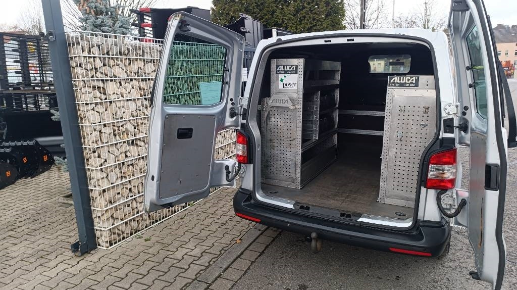 Furgonas su krovinių dėže Volkswagen T5 2.0 TDI, Transporter, Kasten, Werkstattschränke: foto 17