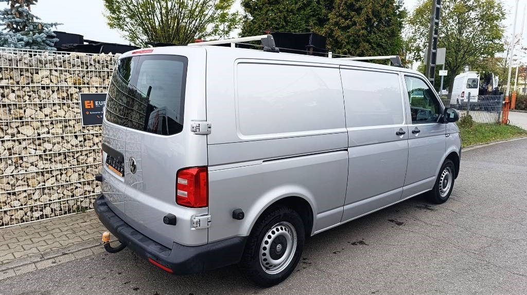 Volkswagen Transporter T6 TDI, Werkstattschränke Standheizung  - Furgonas su krovinių dėže: foto 5 Volkswagen Transporter T6 TDI, Werkstattschränke Standheizung  - Furgonas su krovinių dėže: foto 5