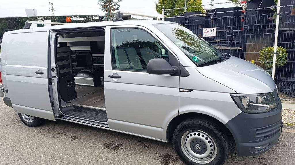 Volkswagen Transporter T6 TDI, Werkstattschränke Standheizung  - Furgonas su krovinių dėže: foto 1 Volkswagen Transporter T6 TDI, Werkstattschränke Standheizung  - Furgonas su krovinių dėže: foto 1