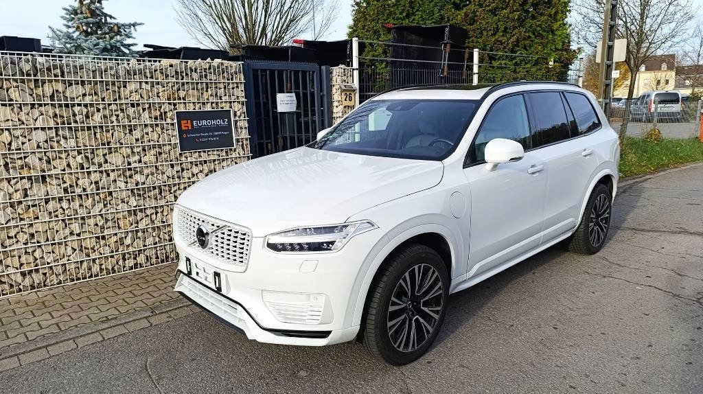 Volvo XC 90 T8 Plug-in-Hybrid, 7 Sitze, Allrad Panorama - Lengvasis automobilis: foto 3 Volvo XC 90 T8 Plug-in-Hybrid, 7 Sitze, Allrad Panorama - Lengvasis automobilis: foto 3