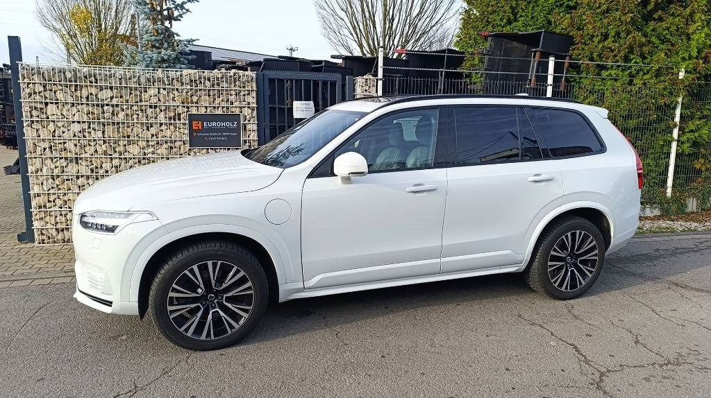 Volvo XC 90 T8 Plug-in-Hybrid, 7 Sitze, Allrad Panorama - Lengvasis automobilis: foto 5 Volvo XC 90 T8 Plug-in-Hybrid, 7 Sitze, Allrad Panorama - Lengvasis automobilis: foto 5