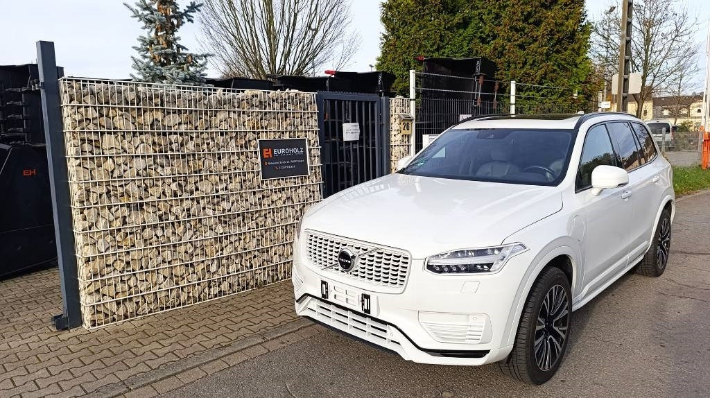 Volvo XC 90 T8 Plug-in-Hybrid, 7 Sitze, Allrad Panorama - Lengvasis automobilis: foto 2 Volvo XC 90 T8 Plug-in-Hybrid, 7 Sitze, Allrad Panorama - Lengvasis automobilis: foto 2