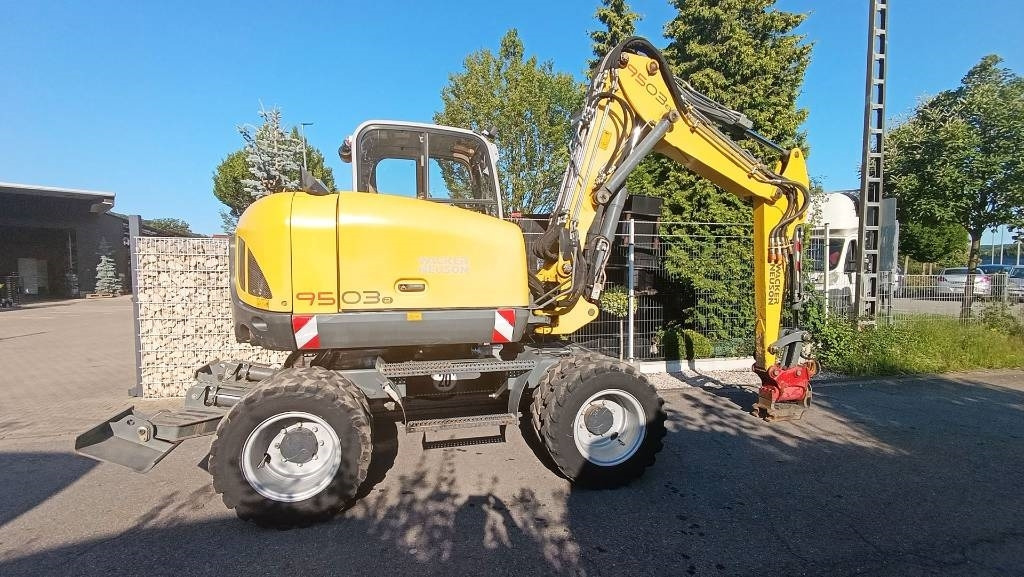 Wacker Neuson 9503 Bagger Powertilt, SW Martin, Verstellausleger - Ratinis ekskavatorius: foto 5 Wacker Neuson 9503 Bagger Powertilt, SW Martin, Verstellausleger - Ratinis ekskavatorius: foto 5