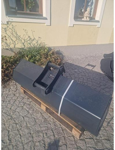 Big Böschungslöffel 140 cm mit Lehnhoff M03 Symblock Aufnahme - Kaušas: foto 2 Big Böschungslöffel 140 cm mit Lehnhoff M03 Symblock Aufnahme - Kaušas: foto 2