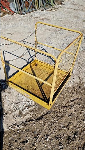 Big Sicherheits-Arbeitskorb - Konteineris-vežimus/ Sukeisti kūną priekaba: foto 3 Big Sicherheits-Arbeitskorb - Konteineris-vežimus/ Sukeisti kūną priekaba: foto 3