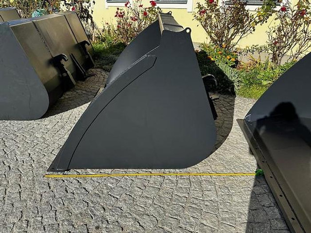 Big Volumenschaufel 200 cm mit Merlo ZM2 Aufnahme - Kaušas: foto 5 Big Volumenschaufel 200 cm mit Merlo ZM2 Aufnahme - Kaušas: foto 5