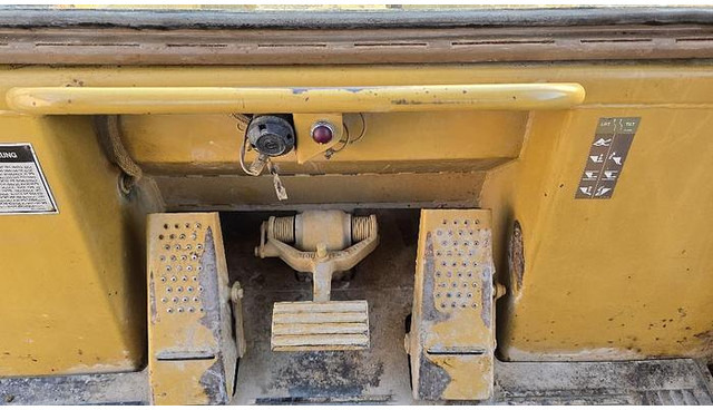 Krautuvas Caterpillar 953 LGP Laderaupe: foto 12