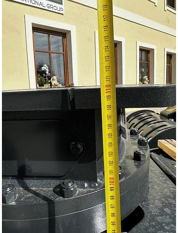 Mustang GRP1000 Abbruch- & Sortiergreifer - Greiferis: foto 3 Mustang GRP1000 Abbruch- & Sortiergreifer - Greiferis: foto 3