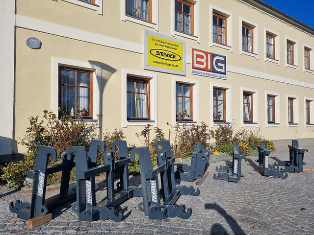 Sonarol JCB, Merlo, Euro Adapter auf Dreipunkt Aufnahme KATII HERBST AKTION!! - Statybinė technika: foto 2 Sonarol JCB, Merlo, Euro Adapter auf Dreipunkt Aufnahme KATII HERBST AKTION!! - Statybinė technika: foto 2