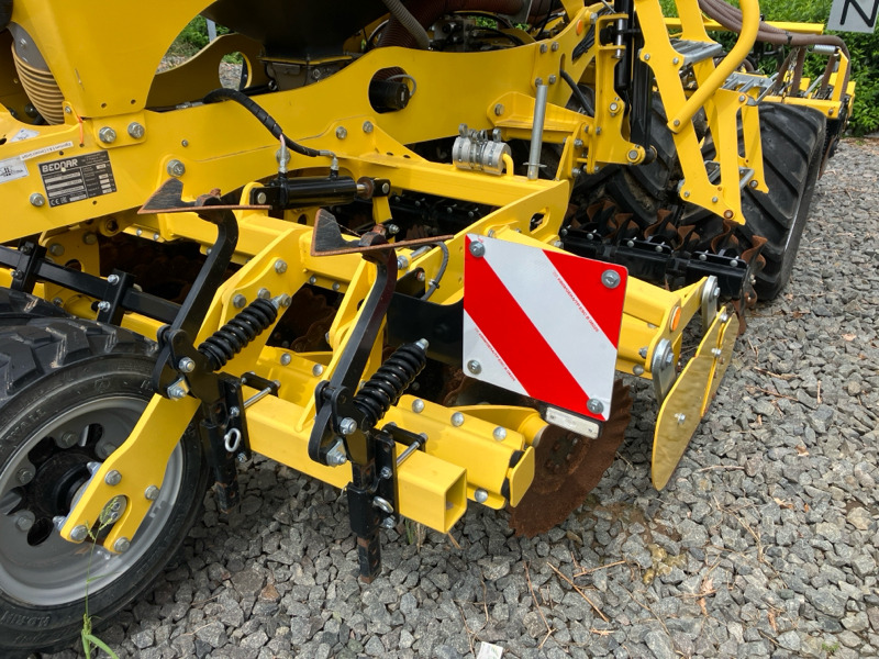 Bednar Omega OO 3000L - Sėjamoji: foto 5 Bednar Omega OO 3000L - Sėjamoji: foto 5