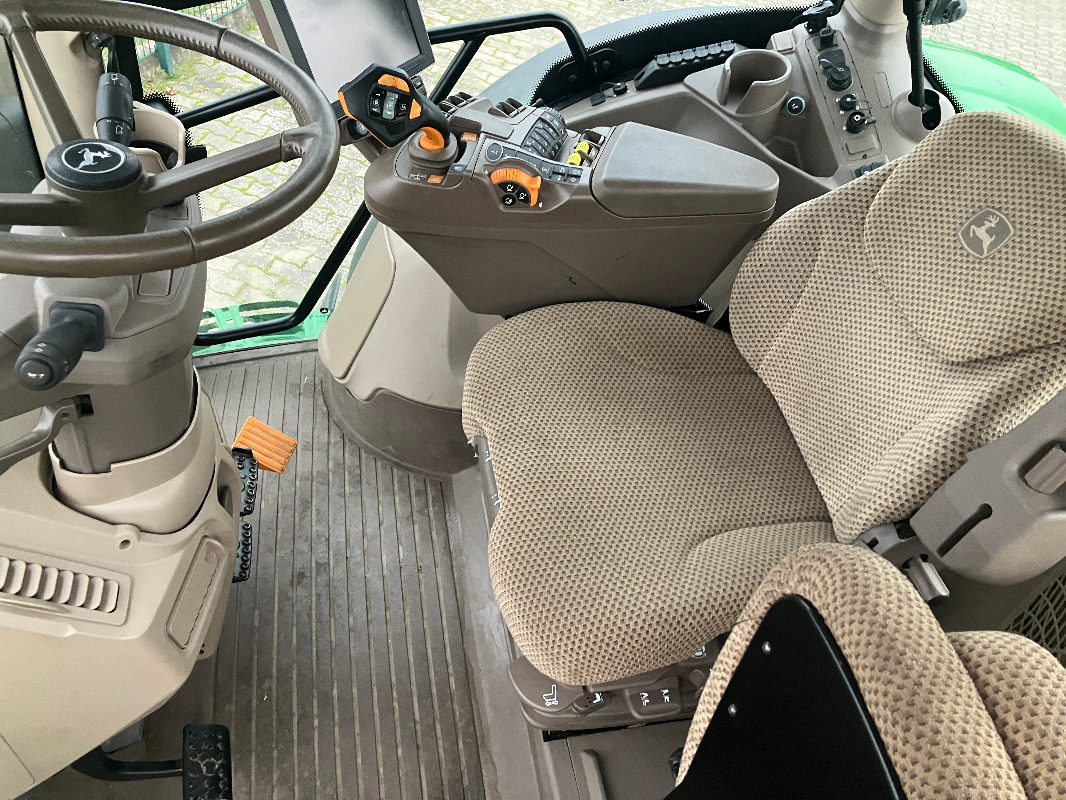 John Deere 6R185 - Traktorius: foto 4 John Deere 6R185 - Traktorius: foto 4