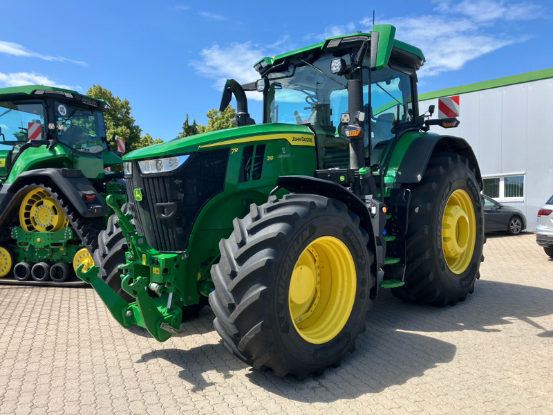 John Deere 7R310 mit PowerGard bis 02/27 - Traktorius: foto 1 John Deere 7R310 mit PowerGard bis 02/27 - Traktorius: foto 1