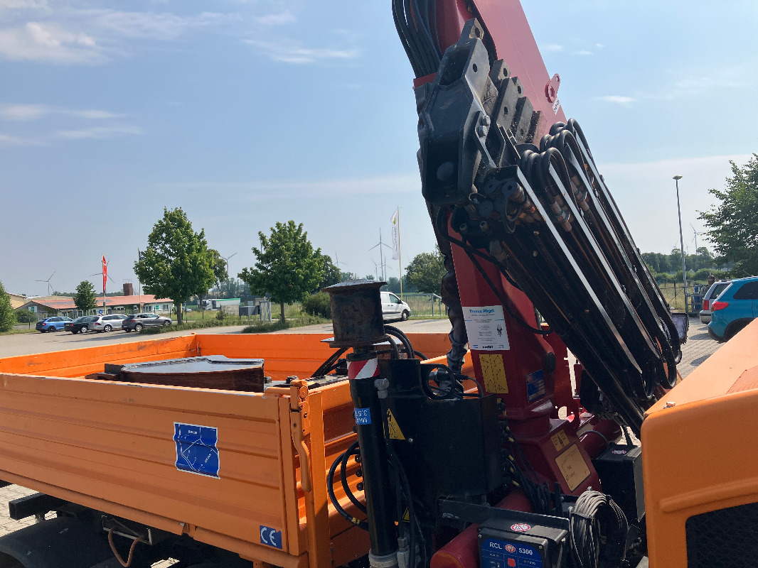 Kiefer Boki 1152T - Elektrinis komunalinis automobilis: foto 3 Kiefer Boki 1152T - Elektrinis komunalinis automobilis: foto 3