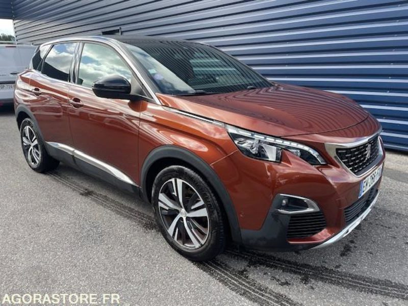 3008 GT-LINE 1.2 PT 130cv. 05/2017. 117900 KM - Visureigis: foto 4 3008 GT-LINE 1.2 PT 130cv. 05/2017. 117900 KM - Visureigis: foto 4