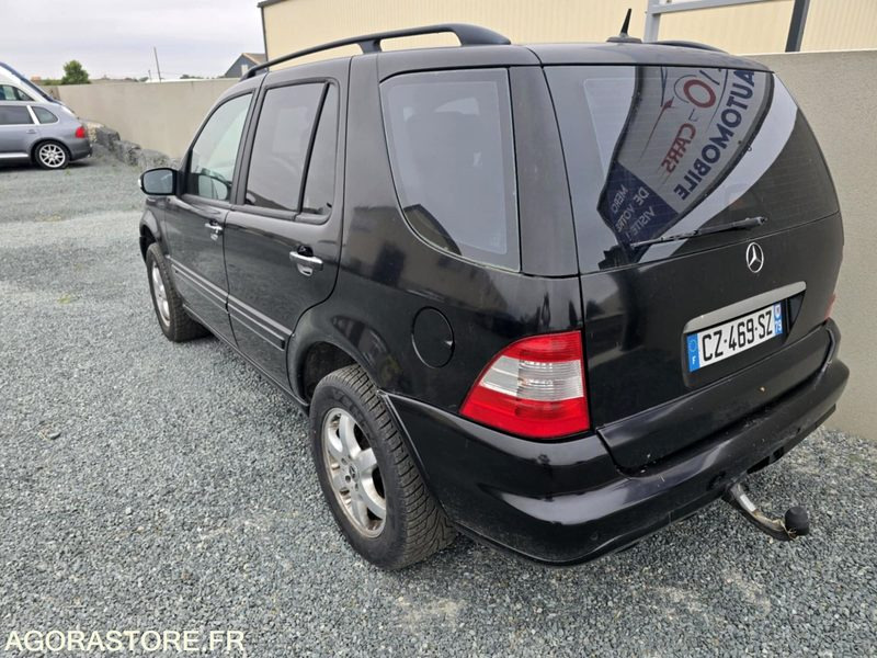 4X4 MERCEDES 400 ML - 2003 - 331 769 KM - Lengvasis automobilis: foto 2 4X4 MERCEDES 400 ML - 2003 - 331 769 KM - Lengvasis automobilis: foto 2