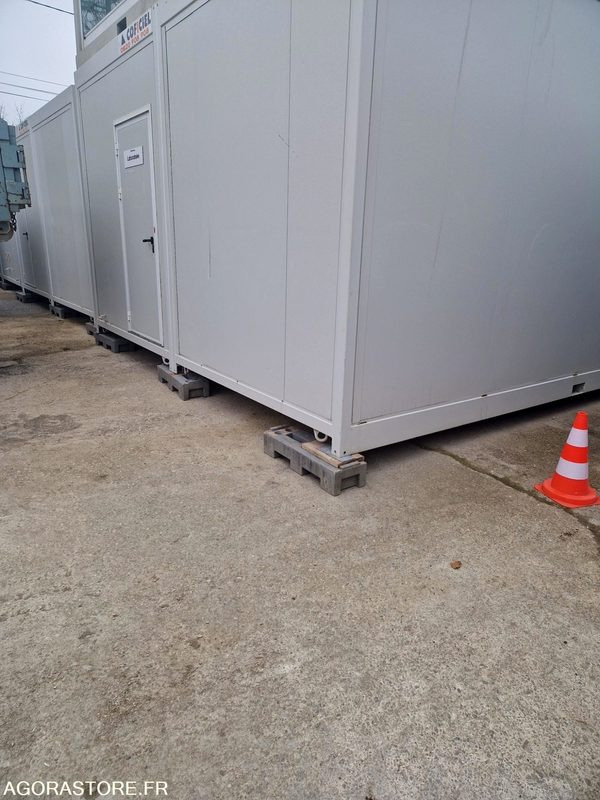 5 modules vestiaire/sanitaire - Buitinis konteineris: foto 3 5 modules vestiaire/sanitaire - Buitinis konteineris: foto 3