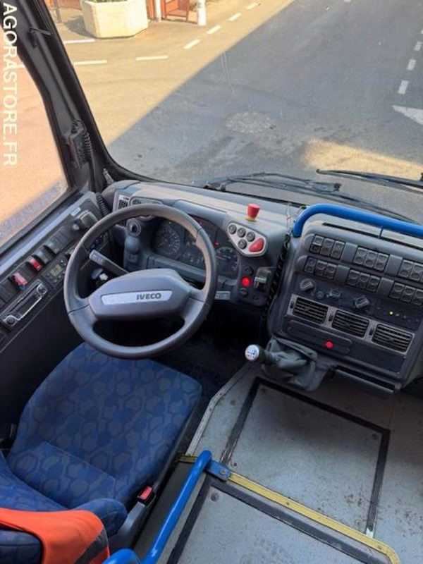 AUTO CAR 36 PLACES - IVECO PROWAY 100E22 126551kms 2008 - Autobusas: foto 4 AUTO CAR 36 PLACES - IVECO PROWAY 100E22 126551kms 2008 - Autobusas: foto 4