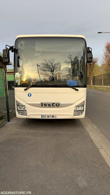 IVECO CROSSWAY CAR SCOLAIRE - 103 000 km - 2015 - Autobusas: foto 1 IVECO CROSSWAY CAR SCOLAIRE - 103 000 km - 2015 - Autobusas: foto 1