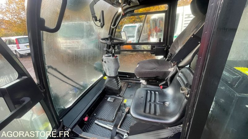 BALAYEUSE MATHIEU AZURA DE 2013 - Gatvių šlavimo mašina: foto 4 BALAYEUSE MATHIEU AZURA DE 2013 - Gatvių šlavimo mašina: foto 4