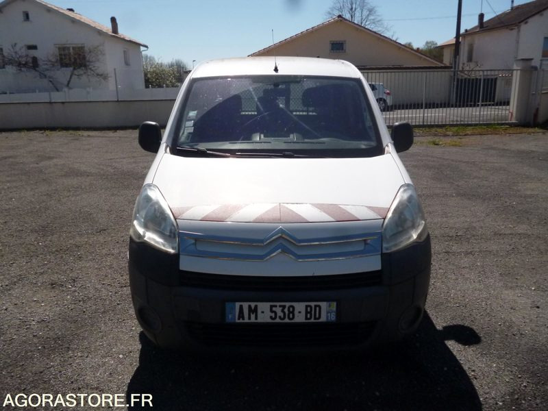 BERLINGO 1.6HDI 3 PLACES - Mažas furgonas: foto 1 BERLINGO 1.6HDI 3 PLACES - Mažas furgonas: foto 1
