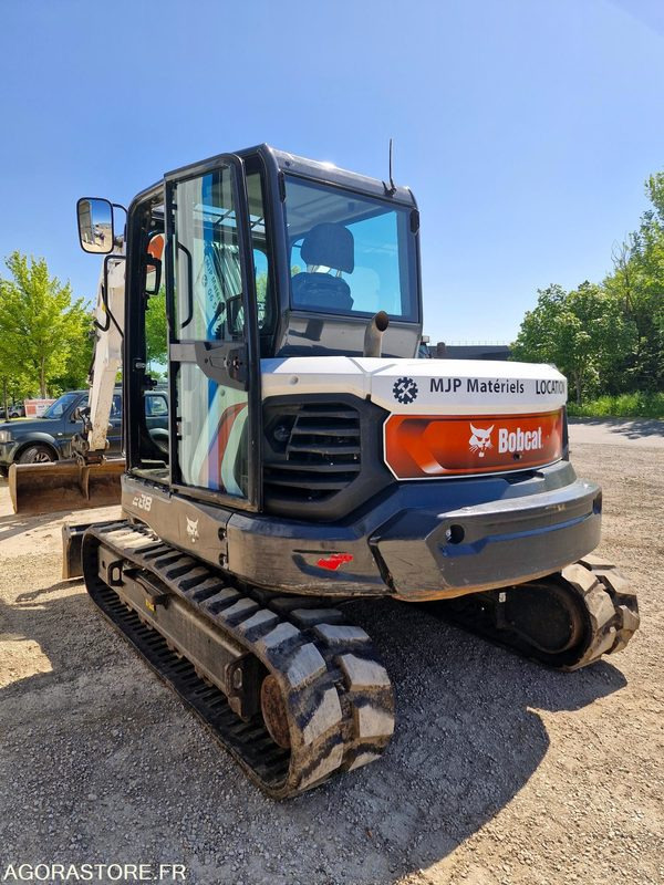 BOBCAT E88 2023 1350h avec godet TILT - Mini ekskavatorius: foto 3 BOBCAT E88 2023 1350h avec godet TILT - Mini ekskavatorius: foto 3