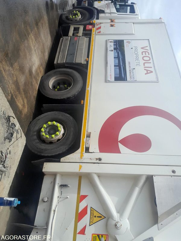 BOM 26T SCANIA GNC (6071-66ICAM571X) - Šiukšliavežis: foto 4 BOM 26T SCANIA GNC (6071-66ICAM571X) - Šiukšliavežis: foto 4