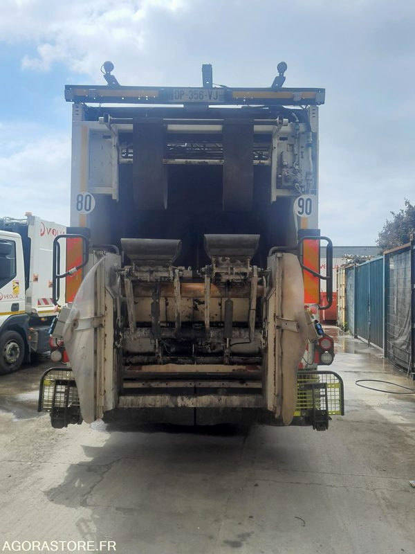 BOM 26T SCANIA GNC (6071-66ICAM571X) - Šiukšliavežis: foto 3 BOM 26T SCANIA GNC (6071-66ICAM571X) - Šiukšliavežis: foto 3