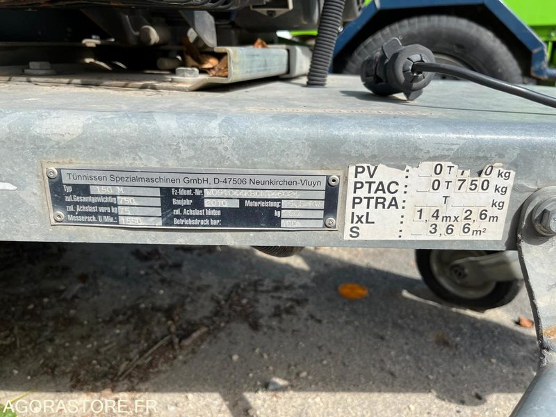 Medienos smulkintuvas BROYEUR A BRANCHES ISEKI 150M - ANNÉE 2010: foto 7