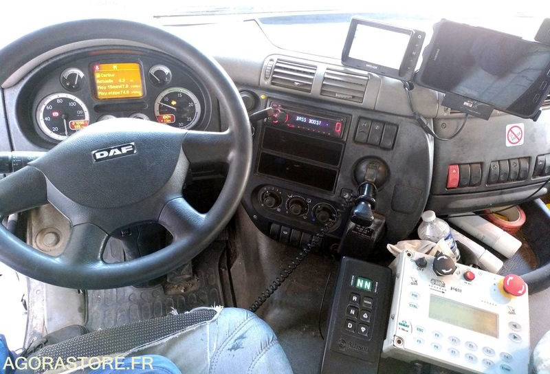 Benne à ordures ménagères 19 tonnes - Šiukšliavežis: foto 4 Benne à ordures ménagères 19 tonnes - Šiukšliavežis: foto 4