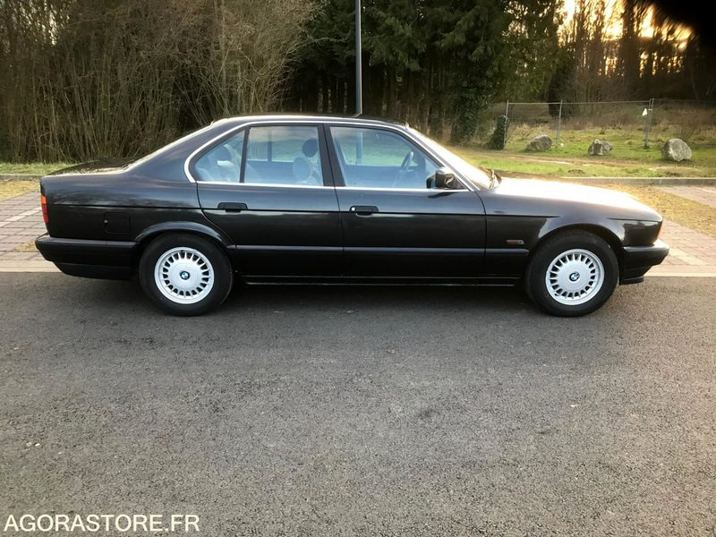 Bmw 530i e34 (6 cylindres) - 1990 - 168 285km - Lengvasis automobilis: foto 3 Bmw 530i e34 (6 cylindres) - 1990 - 168 285km - Lengvasis automobilis: foto 3