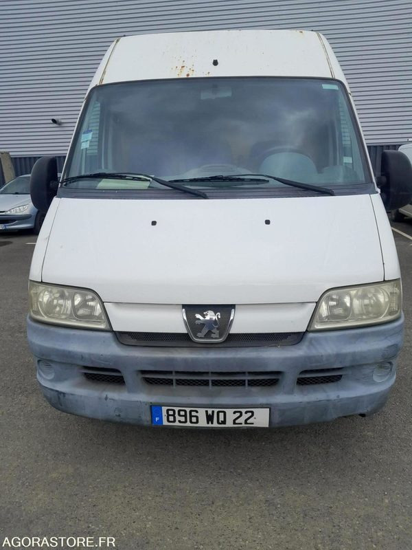 Boxer Peugeot - Krovininis mikroautobusas: foto 1 Boxer Peugeot - Krovininis mikroautobusas: foto 1