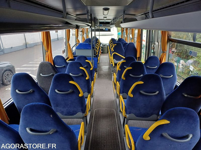 CAR MERCEDES INTOURO N° 11389 MEC 2010 / 400 000KM/ AJ-859-EH - Mokyklinis autobusas: foto 5 CAR MERCEDES INTOURO N° 11389 MEC 2010 / 400 000KM/ AJ-859-EH - Mokyklinis autobusas: foto 5