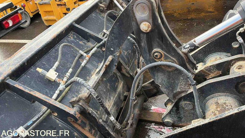 CHARGEUR JCB 406T4 - 2018 / 2053H (KUB850010568) - Krautuvas: foto 4 CHARGEUR JCB 406T4 - 2018 / 2053H (KUB850010568) - Krautuvas: foto 4