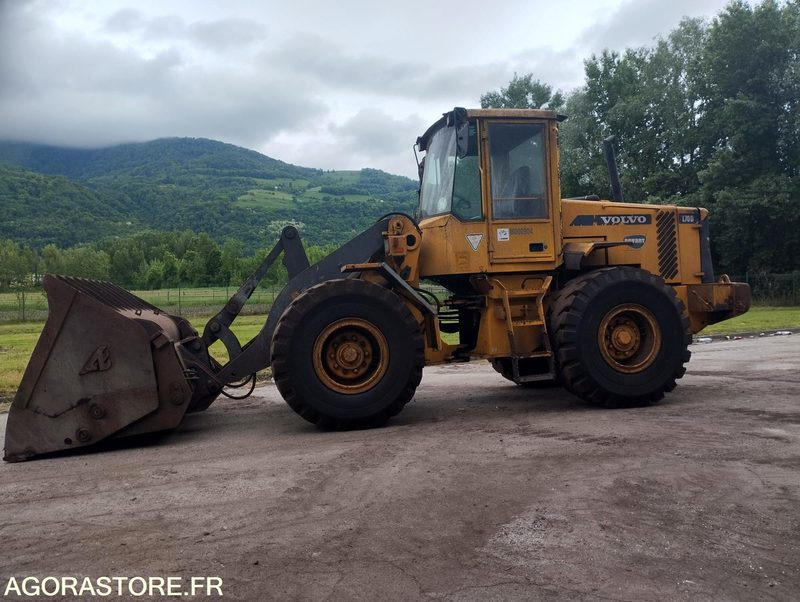 CHARGEUSE SUR PNEUS VOLVO L70D de 2000 n°17603 A REPARER - Krautuvas: foto 5 CHARGEUSE SUR PNEUS VOLVO L70D de 2000 n°17603 A REPARER - Krautuvas: foto 5
