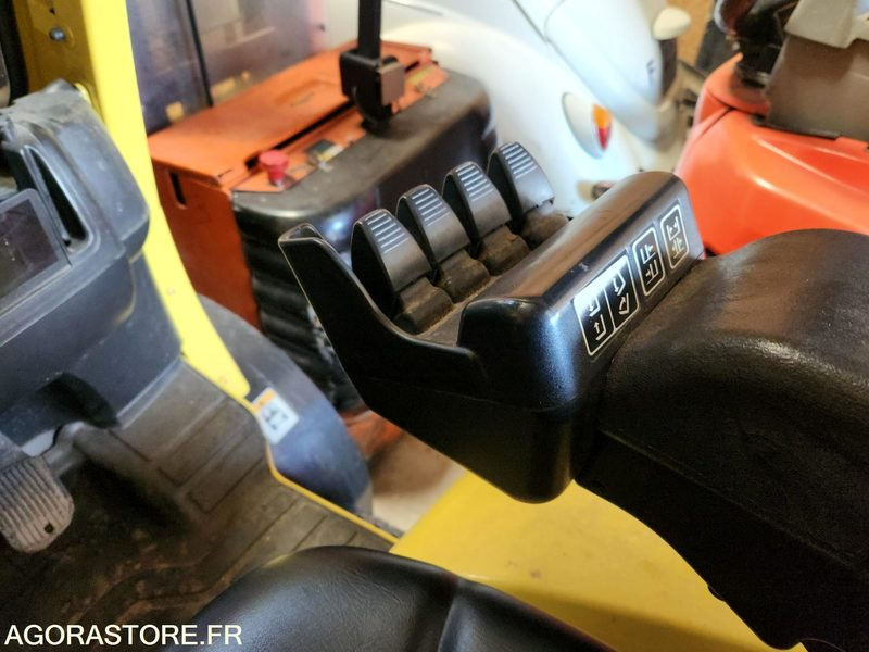 CHARIOT ELEVATEUR DIESEL 3T5 HYSTER H3.5FT - 2007 - 1033 heures - Dyzelinis krautuvas: foto 4 CHARIOT ELEVATEUR DIESEL 3T5 HYSTER H3.5FT - 2007 - 1033 heures - Dyzelinis krautuvas: foto 4