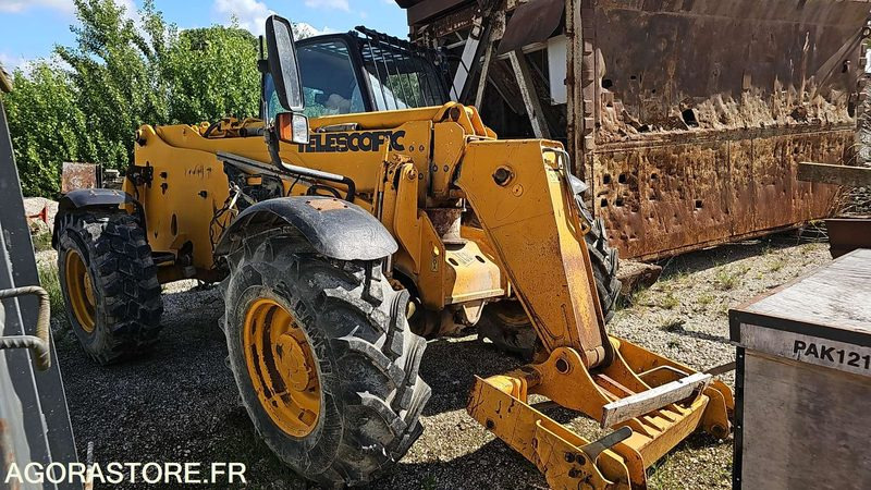 CHARIOT TELESCOPIQUE CATERPILLAR 535-95 - 1015397 - 2003 / 9822 HEURES - Dyzelinis krautuvas: foto 2 CHARIOT TELESCOPIQUE CATERPILLAR 535-95 - 1015397 - 2003 / 9822 HEURES - Dyzelinis krautuvas: foto 2