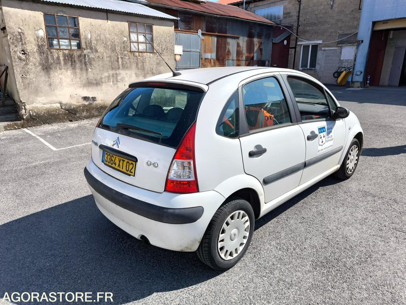 CITROEN C3 166786 kms 2006 - Lengvasis automobilis: foto 2 CITROEN C3 166786 kms 2006 - Lengvasis automobilis: foto 2