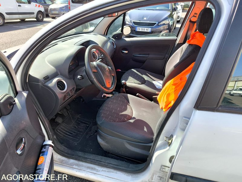 CITROEN C3 166786 kms 2006 - Lengvasis automobilis: foto 4 CITROEN C3 166786 kms 2006 - Lengvasis automobilis: foto 4