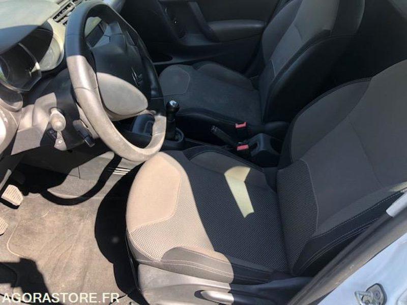 CITROEN - C3 - 2015 / 125500 KM - Lengvasis automobilis: foto 5 CITROEN - C3 - 2015 / 125500 KM - Lengvasis automobilis: foto 5