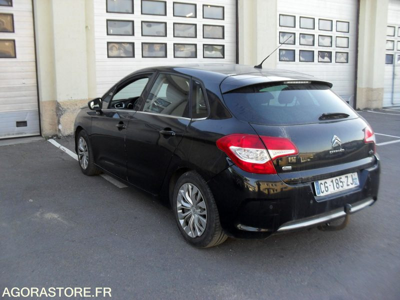 CITROEN C4 NOIRE - Lengvasis automobilis: foto 3 CITROEN C4 NOIRE - Lengvasis automobilis: foto 3