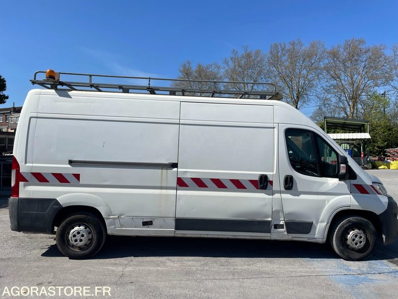 CITROEN JUMPER - 2015 - 265 918 KM - Krovininis mikroautobusas: foto 4 CITROEN JUMPER - 2015 - 265 918 KM - Krovininis mikroautobusas: foto 4
