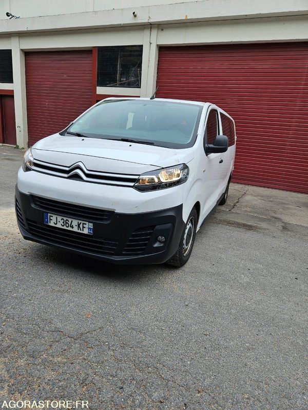 CITROEN JUMPY SPACE TOURER 9 places 240051 kms ANNÉE 2019 - Mikroautobusas, Keleivinis furgonas: foto 2 CITROEN JUMPY SPACE TOURER 9 places 240051 kms ANNÉE 2019 - Mikroautobusas, Keleivinis furgonas: foto 2
