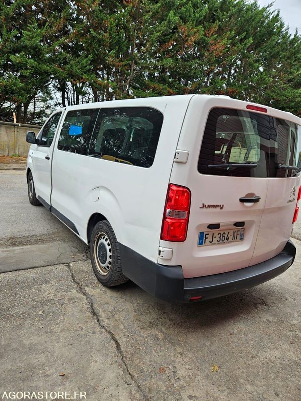 CITROEN JUMPY SPACE TOURER 9 places 240051 kms ANNÉE 2019 - Mikroautobusas, Keleivinis furgonas: foto 4 CITROEN JUMPY SPACE TOURER 9 places 240051 kms ANNÉE 2019 - Mikroautobusas, Keleivinis furgonas: foto 4