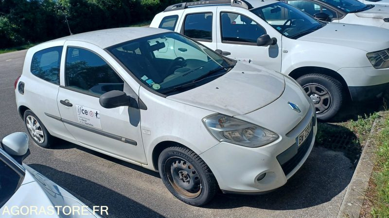CLIO SOCIETE AIR DIESEL BW-233-MK - 2011 - 170 000KM - Lengvasis automobilis: foto 1 CLIO SOCIETE AIR DIESEL BW-233-MK - 2011 - 170 000KM - Lengvasis automobilis: foto 1