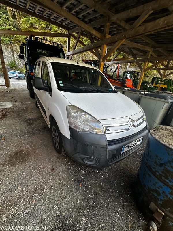 Citroen Berlingo 2012 240000 kms - Mažas furgonas: foto 1 Citroen Berlingo 2012 240000 kms - Mažas furgonas: foto 1