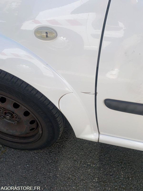 Citroen C 3 Phase 2 1.4 i GNV 75 cv 98446kms 2008 CT OK - Lengvasis automobilis: foto 3 Citroen C 3 Phase 2 1.4 i GNV 75 cv 98446kms 2008 CT OK - Lengvasis automobilis: foto 3